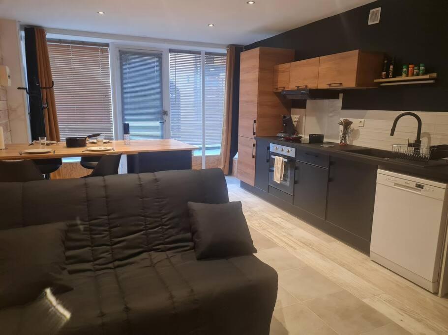 L'Escale Charliendine Apartment Charlieu Ngoại thất bức ảnh